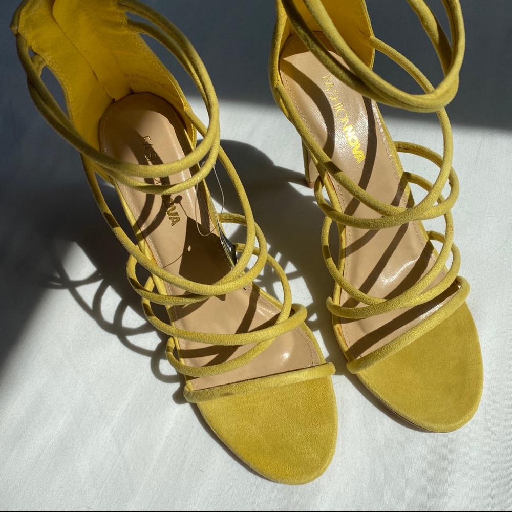 Fashion Nova yellow straps heels suede size 10 - Picture 2 of 10